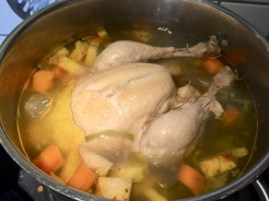 Huhn und Gemüse 2 Stunden weich kochen